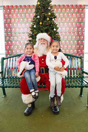 Pizza with Santa-159