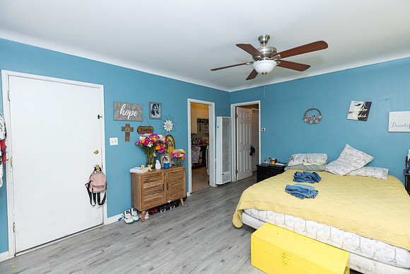 432 W Palm St-076