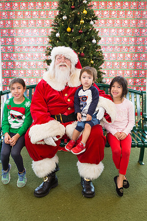 Pizza with Santa-145