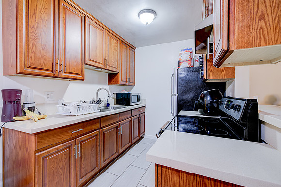 1133 Freeman Ave Interior-028