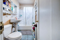 1031 W 57th Street-003