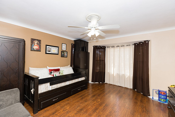 432 W Palm St-059