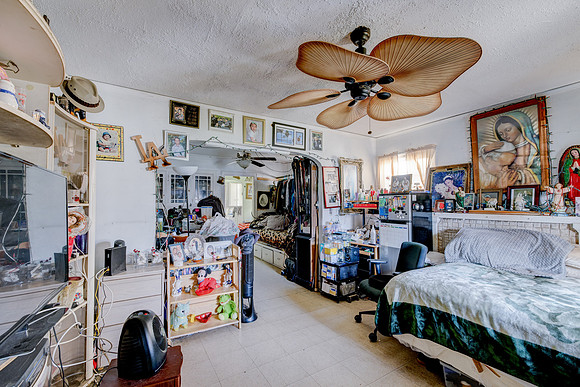 1031 W 57th Street-040