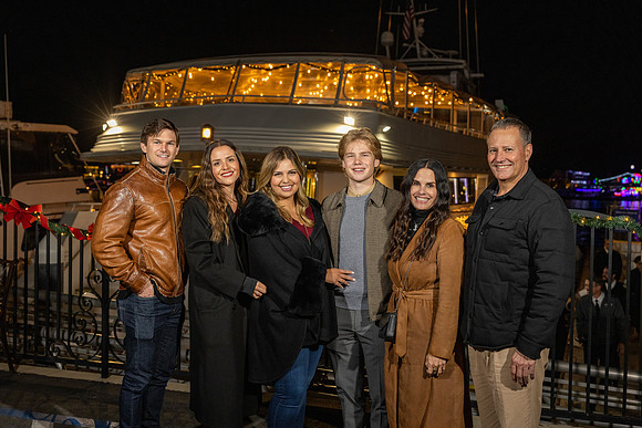 City Cruises Holiday Photos - Newport Beach-84