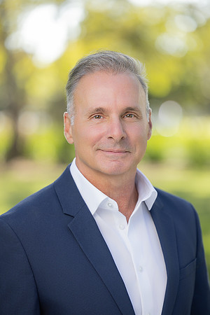 Web - Headshot Photographer Huntington Beach-007