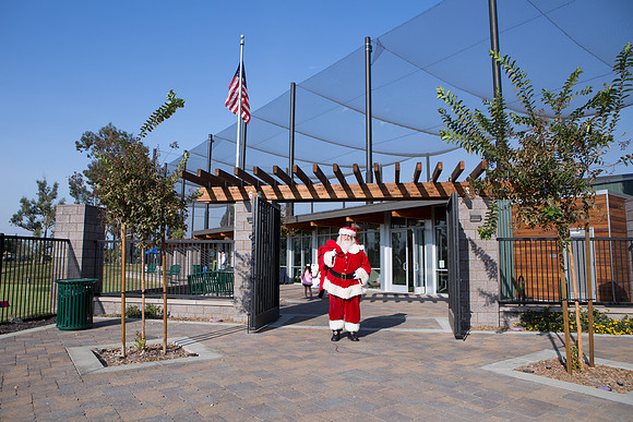 Pizza with Santa-11