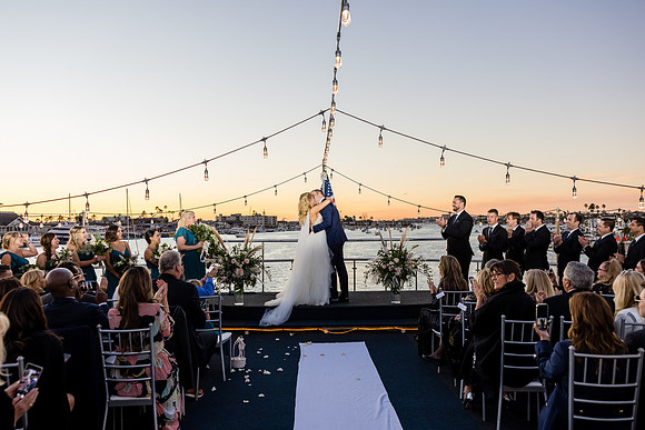 Wedding Photos Endless Dreams - City Experiences By Hornblower-478