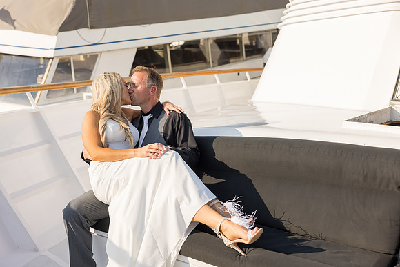 Icon Yacht - City Experiences -137
