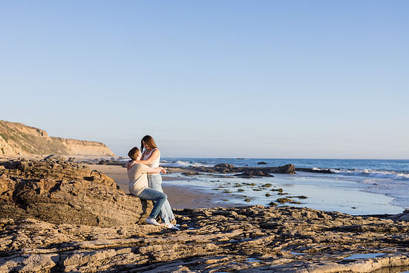 Engagement Photographer Newport Beach Ca - Engagement Photos Crystal Cove Newport Beach-90
