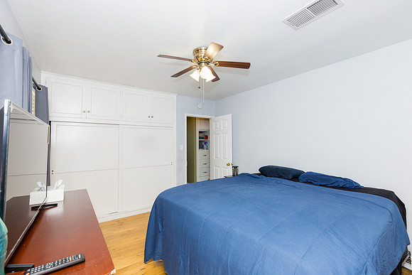 Real Estate Photographer Bellflower 10268 Muroc St-049