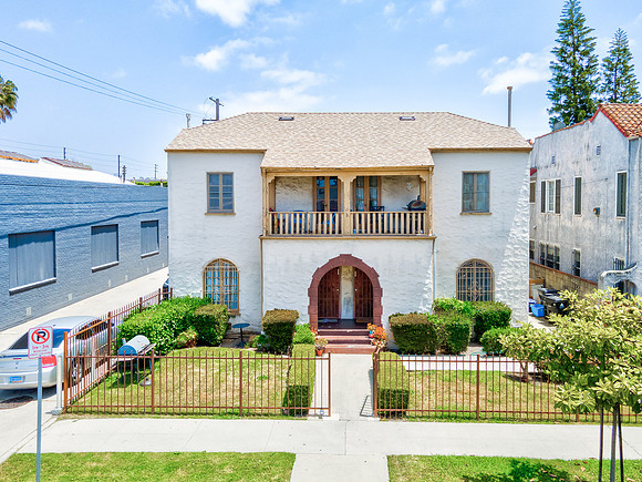 2616 Somerset Dr-004