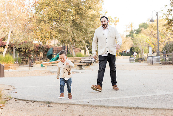 Family Photography San Juan Capistrano - AmTrak Family Photos San Juan Capistrano-058