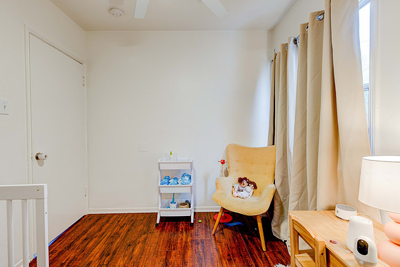 Interior 616 Sheldon Street-052
