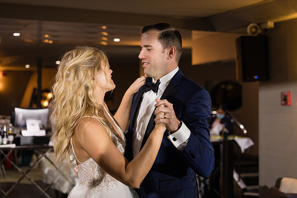 Wedding Photos Endless Dreams - City Experiences By Hornblower-739