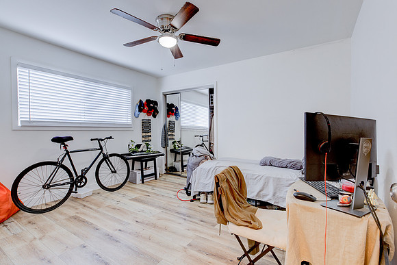 1720 Cerritos Ave-061