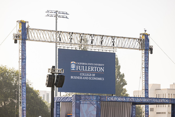 Graad Photos Cal State Fullerton-002