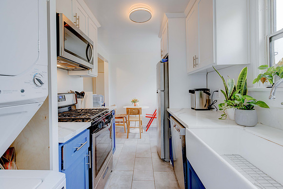 Interior 616 Sheldon Street-039
