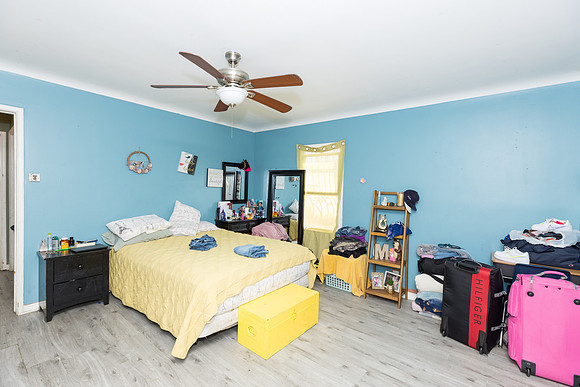 432 W Palm St-073