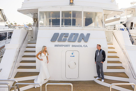 Icon Yacht - City Experiences -121