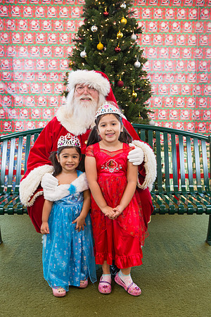 Pizza with Santa-113