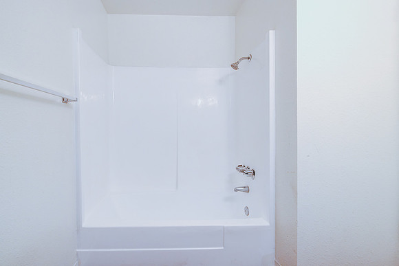 756 Inglewood Interior-019