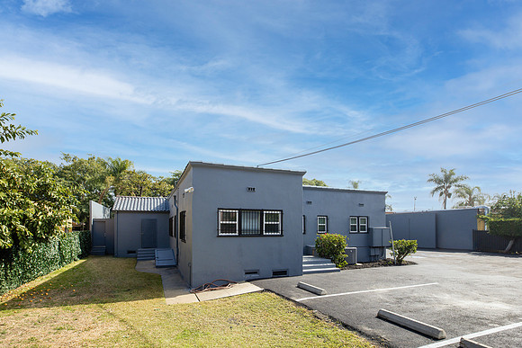 Commercial Real Esate Photographers Long Beach Exterior--4