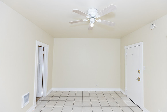 1101 Cherry Ave Long Beach-036