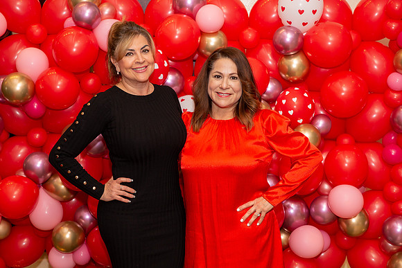 Love is in the air - The Grand Long Beach - David England Photography-68