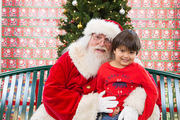 Pizza with Santa-152