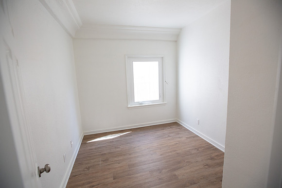 1640 Gundry Ave LB-39