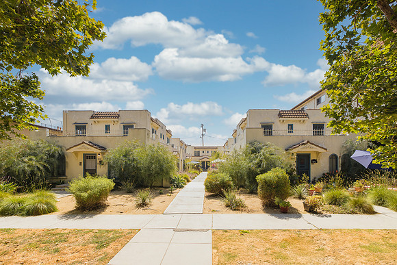 617 N Sycamore Ave Other-006