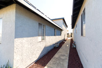 1626 w 104th st-5