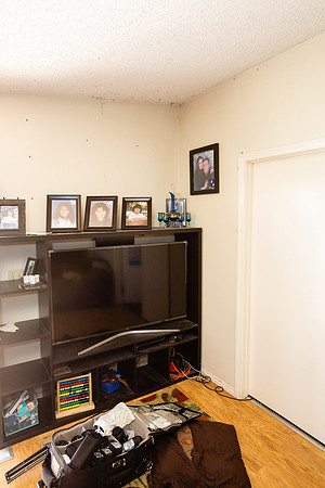 532 S Flower St-32