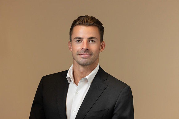 Print - Real Estate Headshot Photographer Long Beach Ca-011