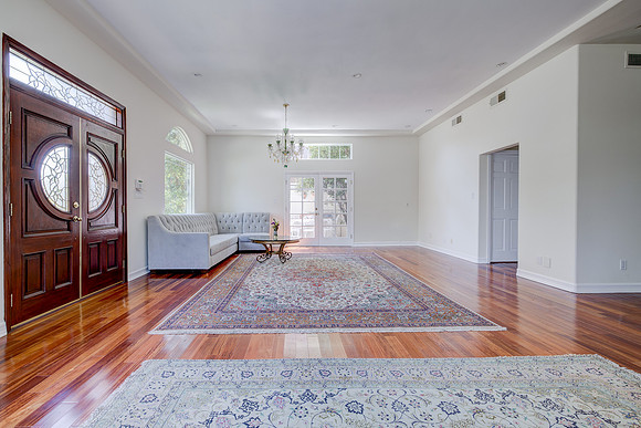 12219 Darlington Ave-Interior-001