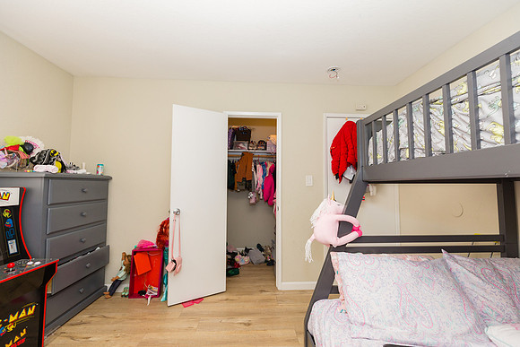 1626 w 104th st-26