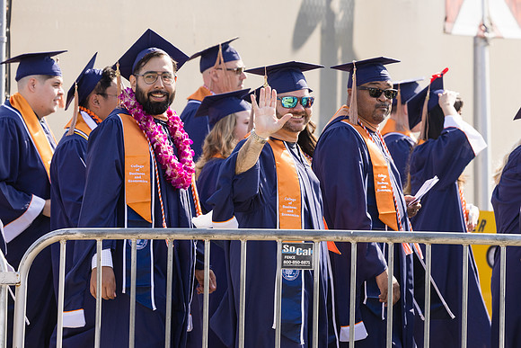 Graad Photos Cal State Fullerton-008