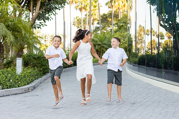 Family Photographer Long Beach Ca - Family Photos Shoreline Village Long Beach Ca-006