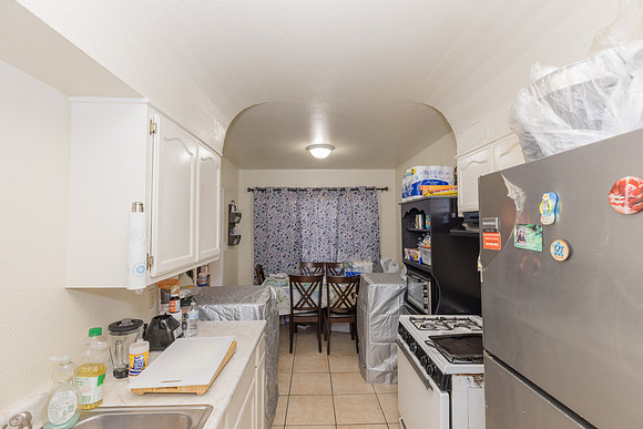338 W Magnolia St-049