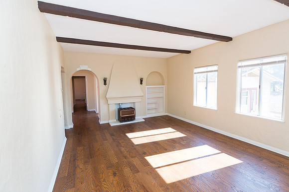 1535 E 3rd St Long Beach - Long Beach real Estate Photographer-5