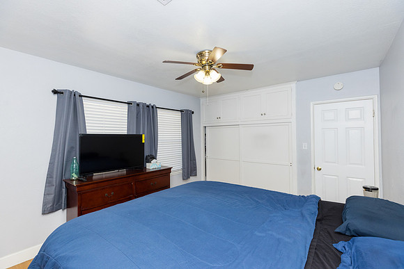 Real Estate Photographer Bellflower 10268 Muroc St-053