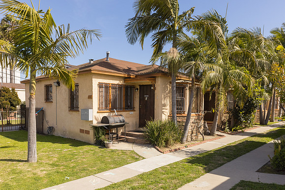 432 W Palm St-087